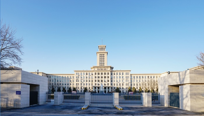 全国二十八所高校大学生为卢其乐“庆生” 心怀大爱 点亮他人生命之光